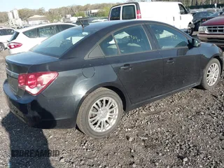 2014 Chevrolet Cruze LS with VIN 1G1PA5SG8E7225101, listed as a IAAI auction lot 42141972 with Not Provided miles and . Bid and sale history available at DreamBid. Image 4.