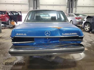 1983 Mercedes-Benz 300 with VIN WDBAB33A6DB034893, listed as a Copart auction lot 49307094 with 111,561 mi miles and Non Repairable. Bid and sale history available at carsss.com. Image 6.
