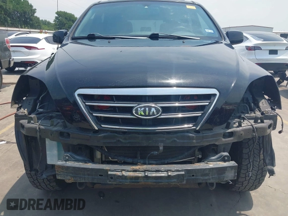 2008 Kia Sorento EX z VIN KNDJD736485797126, wystawiony jako IAAI lot #42253311 z przebiegiem 226 018 mil mil oraz . Historia ofert i sprzedaży dostępna na DreamBid. Obrazek 6.