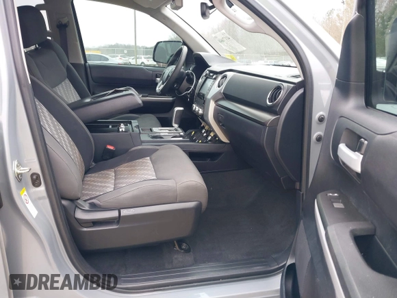 2019 Toyota Tundra 2WD SR with VIN 5TFRY5F14KX245486, listed as a IAAI auction lot 41171640 with 85,697 mi miles. Bid and sale history available at carsss.com. Image 5.