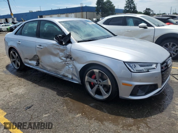 2019 Audi S4 Premium Plus with VIN WAUB4AF46KA114625, listed as a Copart auction lot 61063054 with 32,239 mi miles and Salvage Title. Bid and sale history available at carsss.com. Image 4.