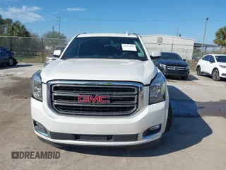2017 GMC Yukon SLT with VIN 1GKS1BKC7HR368759, listed as a IAAI auction lot 41477644 with 1 mi miles. Bid and sale history available at carsss.com. Image 11.