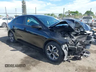 2021 Kia Forte LXS with VIN 3KPF24AD7ME363096, listed as a IAAI auction lot 42019176 with Not Provided miles and . Bid and sale history available at carsss.com. Image 13.