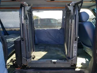 1999 GMC Savana Cargo Van YF7 with VIN 1GDFG15M8X1092613, listed as a Copart auction lot 83630704 with 152,020 mi miles and Salvage Title. Bid and sale history available at carsss.com. Image 11.