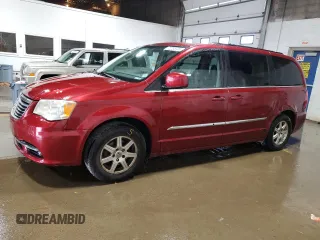 2011 Chrysler Town & Country Touring with VIN 2A4RR5DG4BR633394, listed as a Copart auction lot 72238724 with 142,420 mi miles and Clean Title. Bid and sale history available at carsss.com. Image 1.