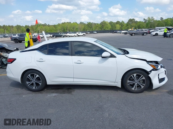 2022 Nissan Sentra SV with VIN 3N1AB8CV7NY236066, listed as a IAAI auction lot 41950876 with 26,067 mi miles. Bid and sale history available at carsss.com. Image 13.