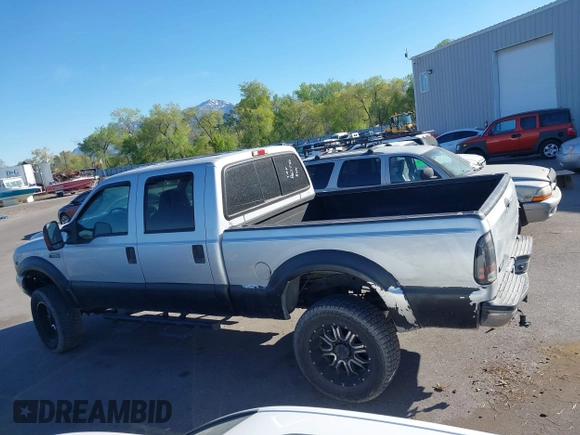 2003 Ford Super Duty F-250 XL with VIN 1FTNW21S83EB65527, listed as a IAAI auction lot 41982595 with 229,768 mi miles. Bid and sale history available at carsss.com. Image 14.