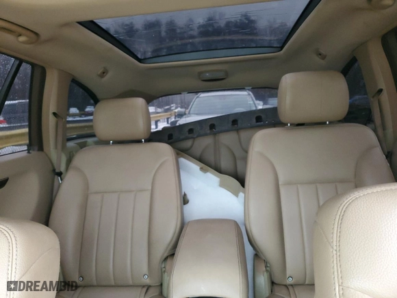 2010 Mercedes-Benz R-Class R 350 with VIN 4JGCB6FE2AA112593, listed as a Copart auction lot 44553065 with 181,505 mi miles and Salvage Title. Bid and sale history available at carsss.com. Image 10.