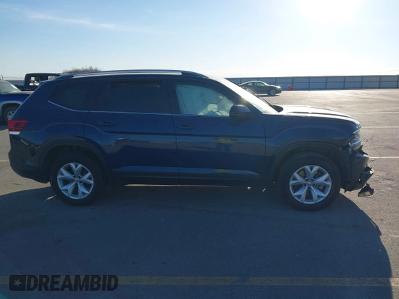 2019 Volkswagen Atlas SE z VIN 1V2WR2CA6KC564820, wystawiony jako IAAI lot #41807476 z przebiegiem 78 947 mil mil oraz . Historia ofert i sprzedaży dostępna na DreamBid. Obrazek 13.