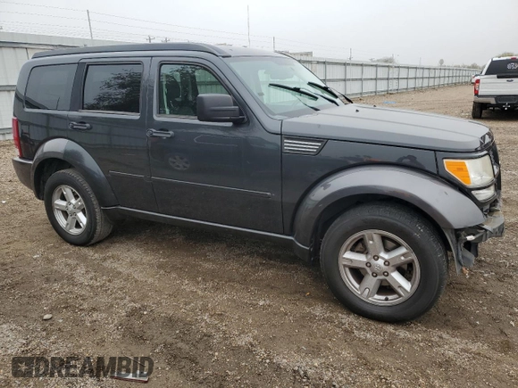 2011 Dodge Nitro SXT z VIN 1D4PT5GK0BW509907, wystawiony jako Copart lot #42716715 z przebiegiem 88 884 mil mil oraz Szkody całkowita. Historia ofert i sprzedaży dostępna na DreamBid. Obrazek 4.