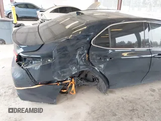 2019 Toyota Camry XSE with VIN 4T1B61HK6KU287595, listed as a IAAI auction lot 41691931 with 86,603 mi miles. Bid and sale history available at carsss.com. Image 6.