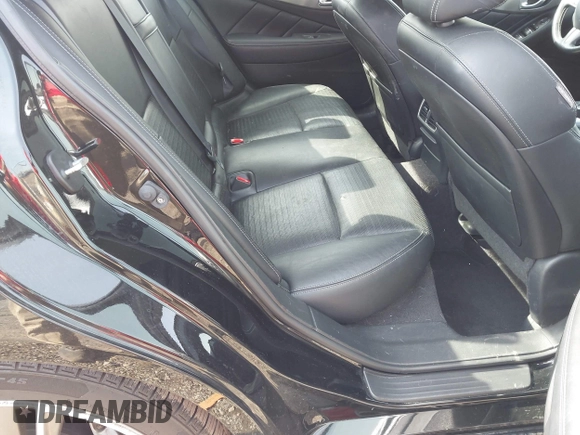 2015 Infiniti Q50 Premium with VIN JN1BV7AR1FM417499, listed as a IAAI auction lot 42063460 with 117,210 mi miles. Bid and sale history available at carsss.com. Image 8.