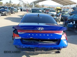 2024 Hyundai Elantra SEL with VIN KMHLM4DGXRU708435, listed as a IAAI auction lot 41966818 with 10,246 mi miles and . Bid and sale history available at DreamBid. Image 17.