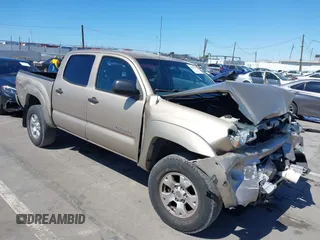 2006 Toyota Tacoma PreRunner z VIN 5TEJU62N96Z212022, wystawiony jako IAAI lot #41827227 z przebiegiem 256 539 mil mil oraz . Historia ofert i sprzedaży dostępna na DreamBid. Obrazek 1.