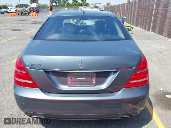 2011 Mercedes-Benz S 550 with VIN WDDNG7BB3BA385985, listed as a IAAI auction lot 42207977 with 122,874 mi miles and . Bid and sale history available at DreamBid. Image 16.
