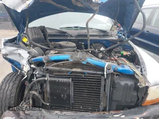 1998 Dodge Dakota SLT z VIN 1B7GG22YXWS683170, wystawiony jako IAAI lot #41903787 z przebiegiem Nie podano mil oraz . Historia ofert i sprzedaży dostępna na DreamBid. Obrazek 10.