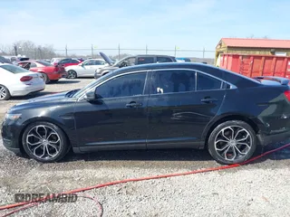 2013 Ford Taurus SHO z VIN 1FAHP2KT9DG164190, wystawiony jako IAAI lot #41743345 z przebiegiem 191 568 mil mil oraz . Historia ofert i sprzedaży dostępna na DreamBid. Obrazek 15.