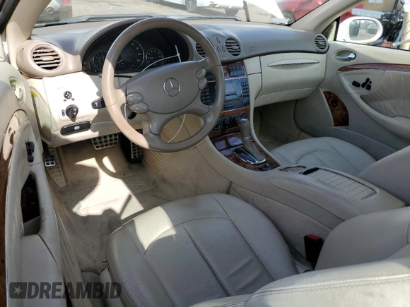 2006 Mercedes-Benz CLK 350 with VIN WDBTK56H26F190700, listed as a Copart auction lot 50798725 with 172,159 mi miles and Salvage Title. Bid and sale history available at DreamBid. Image 8.
