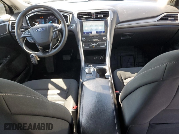 2020 Ford Fusion SE with VIN 3FA6P0HD8LR201264, listed as a Copart auction lot 52190795 with 138,017 mi miles and Salvage Title. Bid and sale history available at carsss.com. Image 8.