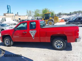 2011 Chevrolet Silverado 1500 Work Truck with VIN 1GCRCPEXXBZ417282, listed as a IAAI auction lot 42022902 with 127,388 mi miles and . Bid and sale history available at DreamBid. Image 14.