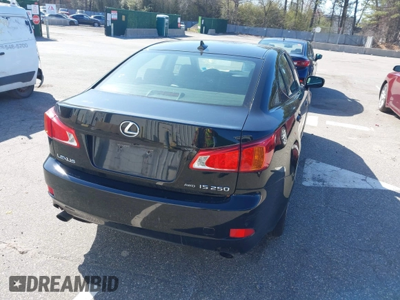 2009 Lexus IS with VIN JTHCK262795033670, listed as a IAAI auction lot 42001440 with 151,107 mi miles. Bid and sale history available at carsss.com. Image 4.
