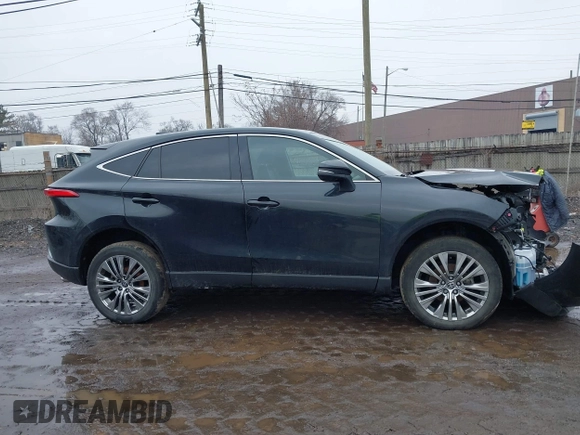 2023 Toyota Venza LE with VIN JTEAAAAH7PJ128053, listed as a IAAI auction lot 41471575 with 65,101 mi miles and . Bid and sale history available at carsss.com. Image 13.