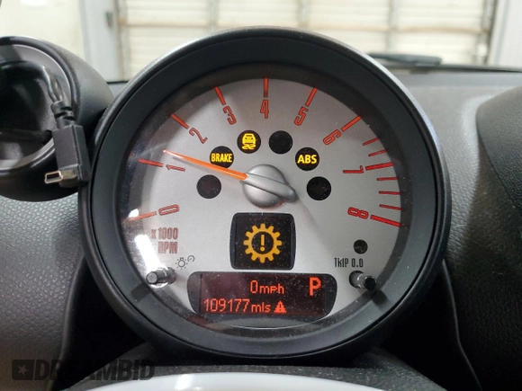 2012 MINI Countryman S with VIN WMWZC3C56CWL82136, listed as a Copart auction lot 52367285 with 109,177 mi miles and Salvage Title. Bid and sale history available at DreamBid. Image 9.