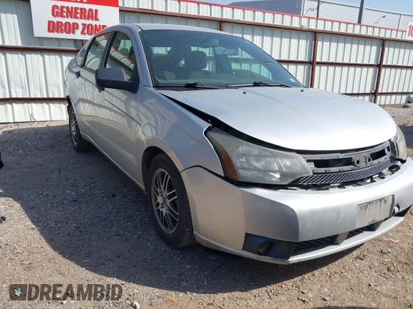 2011 Ford Focus SE with VIN 1FAHP3FN5BW147620, listed as a IAAI auction lot 41775563 with 228,222 mi miles. Bid and sale history available at carsss.com. Image 1.
