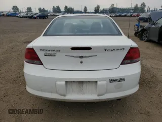 2004 Chrysler Sebring Touring z VIN 1C3EL56R24N288360, wystawiony jako Copart lot #64599204 z przebiegiem Nie podano mil oraz Szkody całkowita. Historia ofert i sprzedaży dostępna na DreamBid. Obrazek 6.