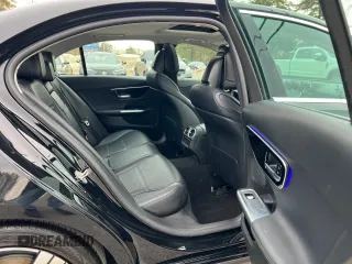 2022 Mercedes-Benz C 300 with VIN W1KAF4GBXNR020430, listed as a Copart auction lot 48009055 with 82,657 mi miles and Clean Title. Bid and sale history available at DreamBid. Image 6.