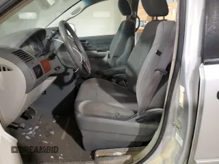 2008 Chrysler Town & Country LX with VIN 2A8HR44H18R687306, listed as a Copart auction lot 44927905 with 196,987 mi miles and Salvage Title. Bid and sale history available at carsss.com. Image 7.