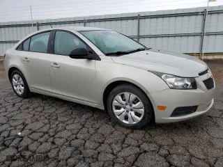 2014 Chevrolet Cruze LS with VIN 1G1PB5SG2E7120311, listed as a Copart auction lot 49786585 with 148,035 mi miles and Clean Title. Bid and sale history available at carsss.com. Image 4.