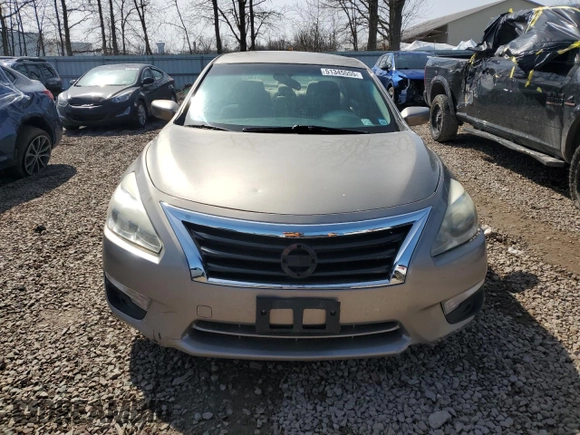 2014 Nissan Altima 2.5 SV with VIN 1N4AL3AP4EC189336, listed as a Copart auction lot 51345555 with 176,797 mi miles and Salvage Title. Bid and sale history available at carsss.com. Image 5.