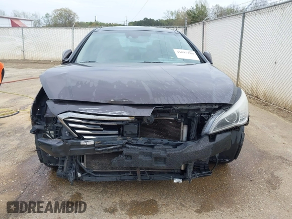 2015 Hyundai Sonata Limited with VIN 5NPE34AF4FH037765, listed as a IAAI auction lot 41887280 with 235,024 mi miles and . Bid and sale history available at carsss.com. Image 13.