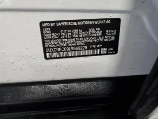 2020 BMW X5 xDrive40i with VIN 5UXCR6C09L9B69226, listed as a Copart auction lot 61435965 with Not provided miles and Salvage title. Bid and sale history available at DreamBid. Image 13.