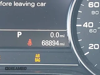 2015 Audi A8 3.0T z VIN WAU3GAFD4FN020897, wystawiony jako IAAI lot #42480222 z przebiegiem 68 894 mil mil oraz . Historia ofert i sprzedaży dostępna na DreamBid. Obrazek 14.