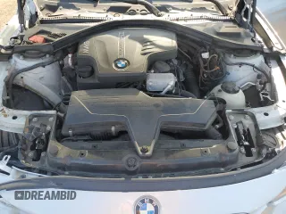 2013 BMW 3 Series 328i xDrive с VIN WBA3B5G53DNS02245, выставлен на аукционе Copart как лот 61544095 с пробегом 123 425 миль миль и Списание • Salvage title. История ставок и продаж доступна на DreamBid. Изображение 11.