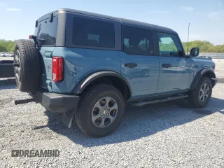 2022 Ford Bronco with VIN 1FMEE5BP4NLB62407, listed as a Copart auction lot 52164665 with 45,393 mi miles and Salvage Title. Bid and sale history available at DreamBid. Image 3.
