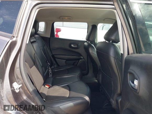 2021 Jeep Compass Altitude с VIN 3C4NJDBB3MT584556, выставлен на аукционе IAAI как лот 42044104 с пробегом 122 769 миль миль и . История ставок и продаж доступна на DreamBid. Изображение 8.