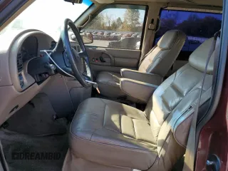2002 Chevrolet Astro Cargo YF7 Upfitter with VIN 1GBDM19X32B127879, listed as a Copart auction lot 77438464 with 200,955 mi miles and Salvage Title. Bid and sale history available at carsss.com. Image 7.