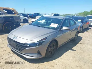 2022 Hyundai Elantra SEL with VIN KMHLM4AGXNU283362, listed as a IAAI auction lot 41981190 with 23,575 mi miles and . Bid and sale history available at DreamBid. Image 17.