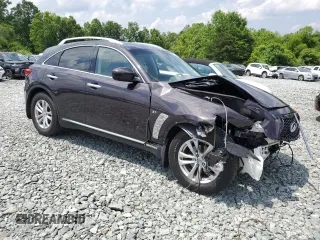 2017 Infiniti QX70 z VIN JN8CS1MW2HM412523, wystawiony jako Copart lot #57143005 z przebiegiem 79 564 mil mil oraz Szkoda całkowita • Salvage title. Historia ofert i sprzedaży dostępna na DreamBid. Obrazek 4.