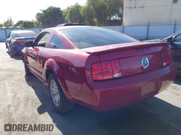 2009 Ford Mustang with VIN 1ZVHT80N795100825, listed as a IAAI auction lot 40588649 with 134,411 mi miles and . Bid and sale history available at carsss.com. Image 3.