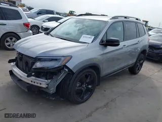 2019 Honda Passport Elite with VIN 5FNYF8H08KB018545, listed as a IAAI auction lot 41923505 with 31,249 mi miles. Bid and sale history available at carsss.com. Image 21.