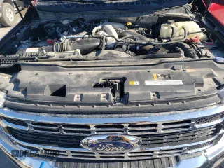 2023 Ford F-350 XL с VIN 1FT8X3BT6PEC05259, выставлен на аукционе Copart как лот 88232395 с пробегом 31 863 миль миль и Списание • Salvage title. История ставок и продаж доступна на DreamBid. Изображение 11.