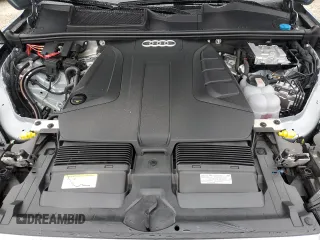 2024 Audi Q7 Premium Plus with VIN WA1LCBF74RD009644, listed as a Copart auction lot 74675544 with 916 mi miles and Non Repairable. Bid and sale history available at carsss.com. Image 12.