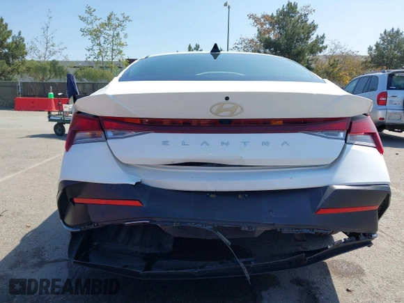 2024 Hyundai Elantra SEL with VIN KMHLM4DG2RU648117, listed as a IAAI auction lot 41879604 with 36,734 mi miles and . Bid and sale history available at carsss.com. Image 6.