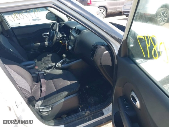 2018 Kia Soul + with VIN KNDJP3A57J7536965, listed as a IAAI auction lot 41770847 with 84,986 mi miles. Bid and sale history available at carsss.com. Image 5.