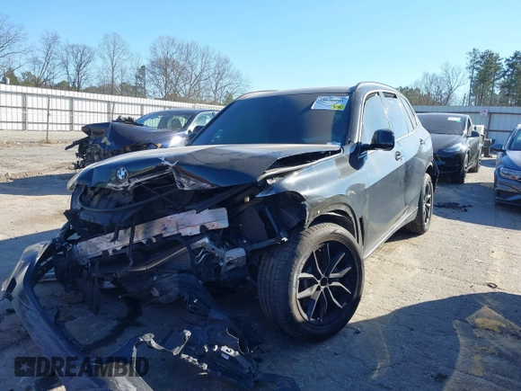 2019 BMW X5 xDrive40i with VIN 5UXCR6C55KLL01781, listed as a IAAI auction lot 38676093 with 1 mi miles. Bid and sale history available at carsss.com. Image 2.