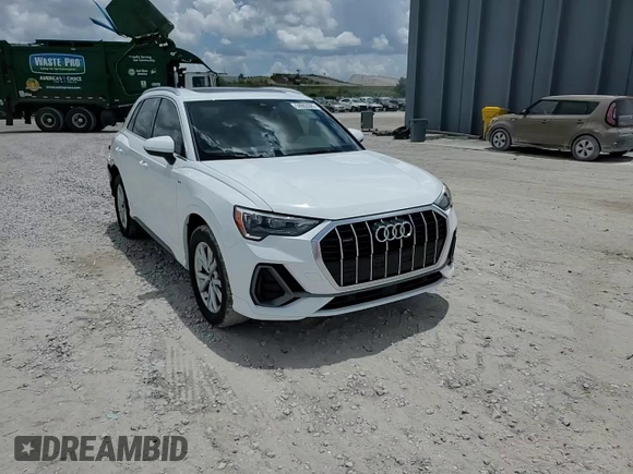 2021 Audi Q3 S line Premium with VIN WA1DECF3XM1045978, listed as a Copart auction lot 59963385 with 43,074 mi miles and Salvage title. Bid and sale history available at DreamBid. Image 14.